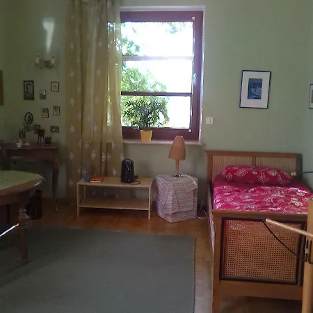 Homestay Messezimmer Naehe Zentrum *
