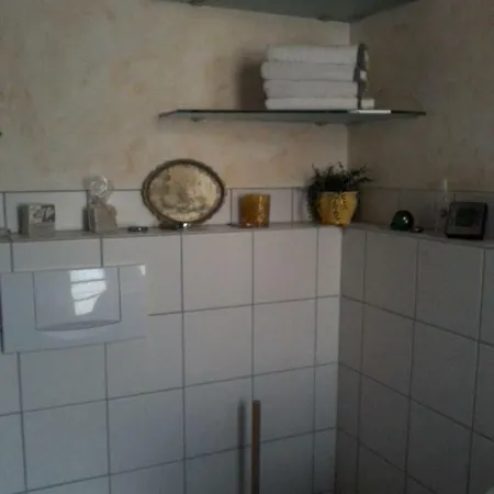 Messezimmer Naehe Zentrum * كولونيا